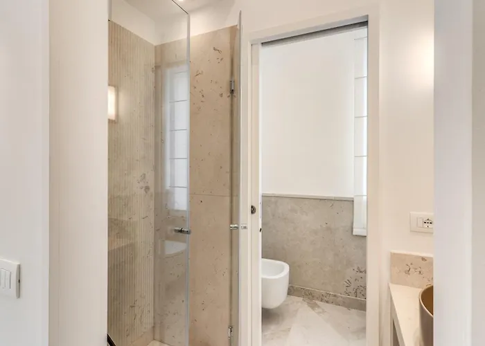 Diff'rent Souls - Luxury