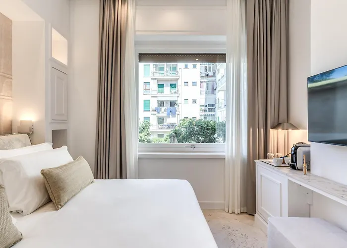 Diff'rent Souls - Luxury Pensión 4*