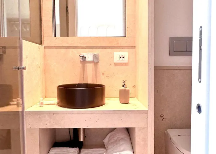 Diff'rent Souls - Luxury