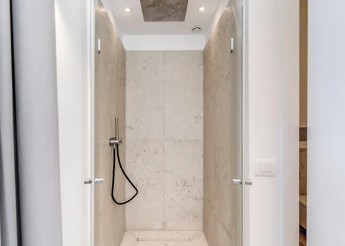 Diff'rent Souls - Luxury 4*